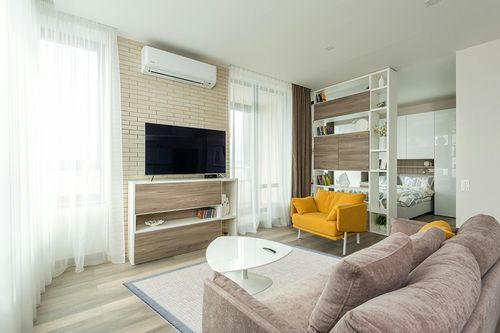 Mark&Day Outdoor Rugs, 5x7 Mber Global Navy/Ivory Indoor/Outdoor Area Rug, Blue Ivory Carpet for Patio, Porch, Deck, Bedroom, Living Room or Kitchen (5'3" x 7') in Light Modern Living Room with TV