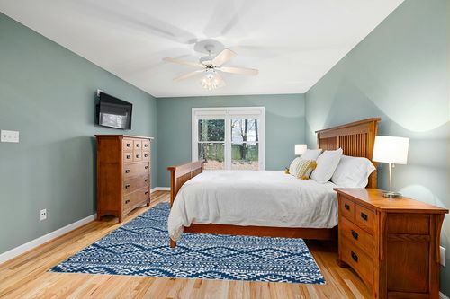 SAFAVIEH Tulum Collection Area Rug - 8' x 10', Navy & Ivory, Moroccan Boho Tribal Design, Non-Shedding & Easy Care, Ideal for High Traffic Areas in Living Room, Bedroom (TUL272N) in Teal and Orange Wood Bedroom