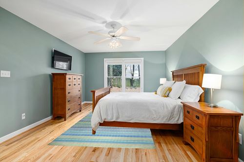 EORC FLX02GN6X9 Hand-Knotted Wool Knotted Striped Rug, 6' x 9', Green in Teal and Orange Wood Bedroom