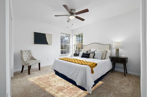 vivorug Washable Rug, Ultra Soft Area Rug 5x7, Non Slip Boho Rug Foldable, Stain Resistant Rugs for Living Room, Bohemian Floral Medallion (Pink/Grey, 5'x7') in White and Yellow Modern Bedroom