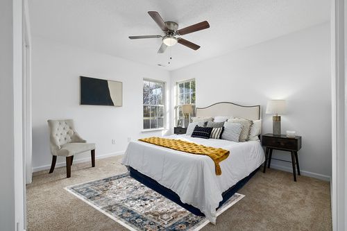 5x7 Area Rugs for Living Room Rugs: Washable Rugs Carpet for Living Room with Non-Slip Backing Non-Shedding Stain Resistant, Boho Floral Rugs for Dining Room Nursery Home Office (Blue Multi) in White and Yellow Modern Bedroom