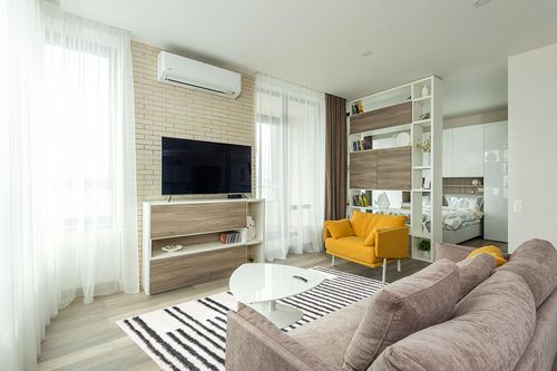 Eyely HOM406A-5 Moroccan Hype Petra Stripe Geometric Shag Indoor Area Rug Bohemian;Transitional;Modern, Bedroom, Kitchen, Living Room, Easy-Cleaning, Non-Shedding, 5 X 8, White/Gray in Light Modern Living Room with TV