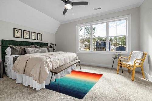 Wonnitar Modern Ombre Area Rug 5x7,Washable Large Colorful Rugs for Living Room,Abstract Contemporary Non-Slip Dining Room Throw Mat,Non-Shedding Soft Print Carpet for Bedside Entry Kitchen in Grey Traditional Bedroom with King Bed