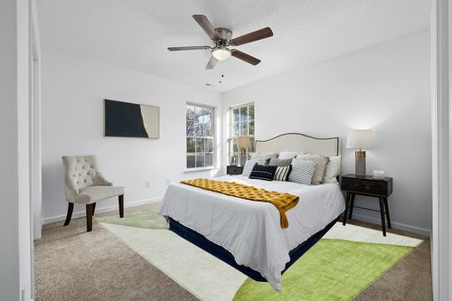 Addison Rugs Chantille ACN547 Green 9' x 12 Indoor Outdoor Area Rug, Stain Resistant, Machine Washable, Non Shedding, Bedroom, Living Room, Dining Room, Kitchen Rug in White and Yellow Modern Bedroom