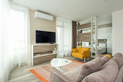 SAFAVIEH Cape Cod Collection Area Rug - 5' x 8', Orange & Natural, Handmade Stripe Jute & Cotton Braided Tassel, Ideal for High Traffic Areas in Living Room, Bedroom (CAP846P) in Light Modern Living Room with TV