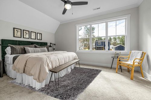 8x10 Feet Large Modern Contemporary Charcoal Dark Gray Dark Grey Color Solid Area Rug Carpet Rug Bedroom Living Room Indoor Shag Shaggy Canvas Backing Plush Pile Office Space Fluffy Fuzzy Furry in Grey Traditional Bedroom with King Bed