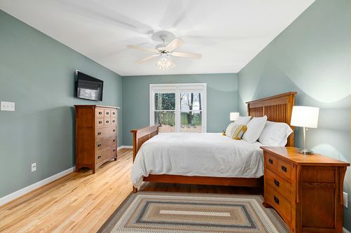 SAFAVIEH Braided Collection 4' x 6' Brown/Multi BRD313A Handmade Country Cottage Reversible Area Rug in Teal and Orange Wood Bedroom