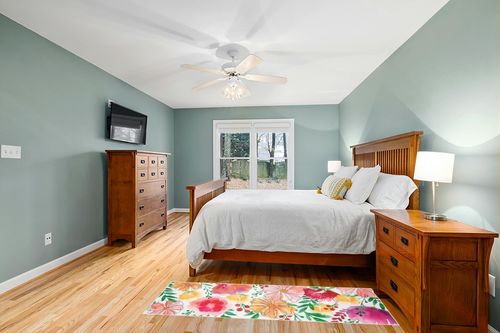 Ileading Runner Rug for Hallway Machine Washable Laundry Room Rug Non Slip Kitchen Floor Mat Pink Abstract Flowers Entryway Rug for Bedroom livingroom Indoor Entryway Washroom (Pink, 2'x6') in Teal and Orange Wood Bedroom