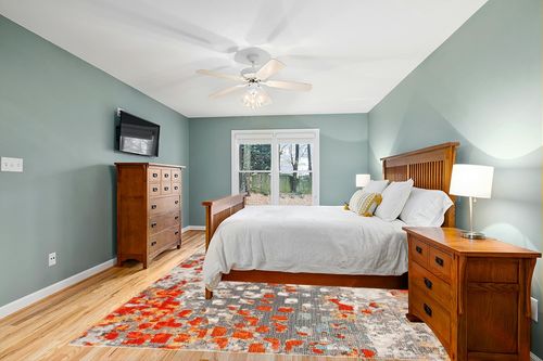 SAFAVIEH Madison Collection Area Rug - 9' x 12', Grey & Orange, Boho Abstract Distressed Design, Non-Shedding & Easy Care, Ideal for High Traffic Areas in Living Room, Bedroom (MAD425H) in Teal and Orange Wood Bedroom