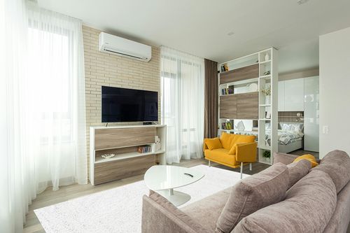 White 8x10  Shag Rug in Light Modern Living Room with TV