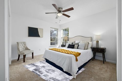 Rugshop Contemporary Abstract Distressed Area Rug 5' x 7' Gray in White and Yellow Modern Bedroom