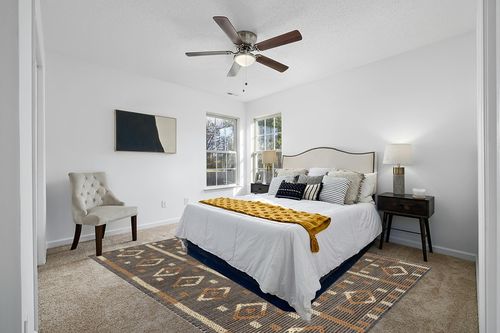 nuLOOM Virginia Bohemian Jute-Blend Area Rug, 8x10, Brown in White and Yellow Modern Bedroom