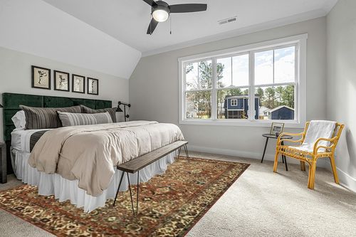 Loloi Magnolia Home by Joanna Gaines x Banks Brick/Ivory 8'-6" x 11'-6" Area Rug in Grey Traditional Bedroom with King Bed