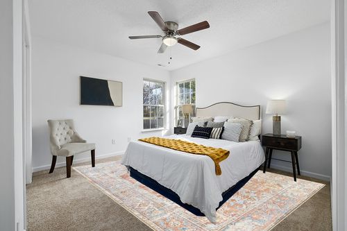 Hauteloom Maayon Persian Oriental Living Room, Bedroom, Dining Room Area Rug - Machine Washable Carpet - Traditional Medallion - Bohemian Vintage - Red, Blue, Green, Orange - 8'10" x 12' in White and Yellow Modern Bedroom