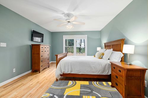 GLORY RUGS Area Rug Modern Soft Hand Carved Contemporary Floor Carpet with Premium Fluffy Texture for Indoor Living Dining Room and Bedroom Area (4x6, Yellow) in Teal and Orange Wood Bedroom