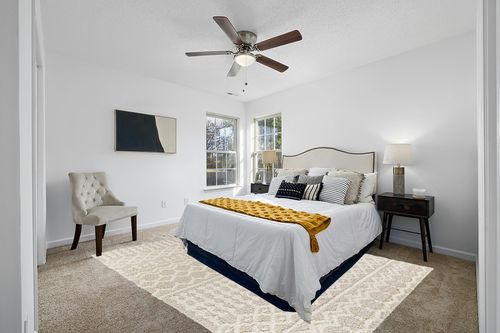 ‎Beige ‎Hapsburg ‎Stain Resistant ‎Living Room ‎Area Rug in White and Yellow Modern Bedroom
