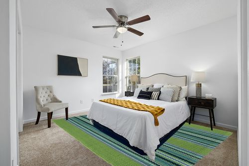 Dash and Albert Green Handwoven Indoor/Outdoor Rug, 9 X 12 Feet, Green/Blue Stripe Pattern in White and Yellow Modern Bedroom