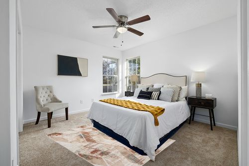 Nourison Thalia THL01 Cream Multicolor Area Rug 5'3" x 7'3" Rectangle in White and Yellow Modern Bedroom