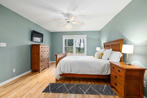 nuLOOM Thigpen Contemporary Runner Rug, 2' x 6', Dark Grey in Teal and Orange Wood Bedroom