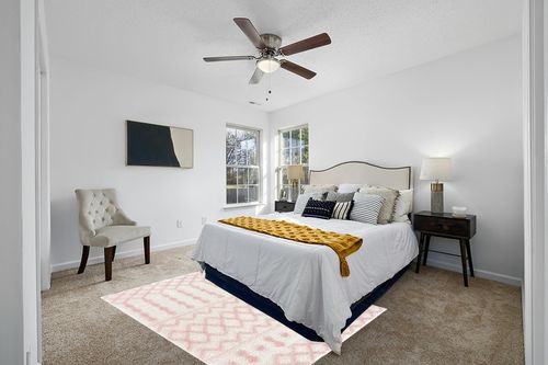 Hauteloom Tilos Moroccan Farmhouse Living Room Bedroom Nursery Shag Area Rug - Shaggy Carpet - Trellis Pattern - High Plush Pile - Cream, Pink, Beige - 5'3" x 7' in White and Yellow Modern Bedroom