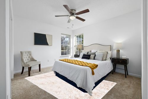 6' x 9' Ivory fluffy rug in White and Yellow Modern Bedroom