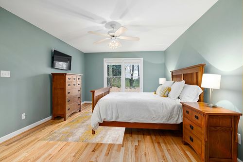 Alban Abstract Shag Gold/Beige Indoor Area Rug 17 Stories Rug Size: Rectangle 5' x 8' in Teal and Orange Wood Bedroom