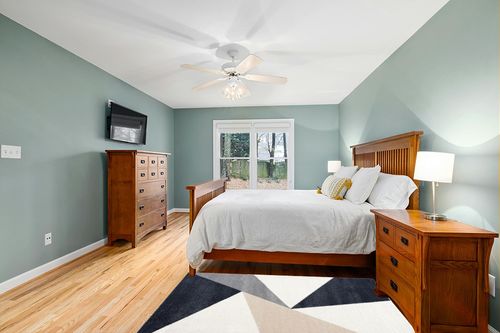 Abani Rugs Gray, Cream and Beige 4 ft. X 6ft. Contemporary Rug. Repeated Triangles in Tones of Cream and Gray Inspired by mid-Century Design. Minimalistic Design Turkish Stain Resistant Area Rug. in Teal and Orange Wood Bedroom