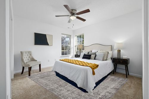 Bloom Rugs Vintage Geometric Gray Cream Area Rug - Boho Distressed 8x10 Rug for Living Room, Bedroom and Kitchen (7'10" x 10') in White and Yellow Modern Bedroom