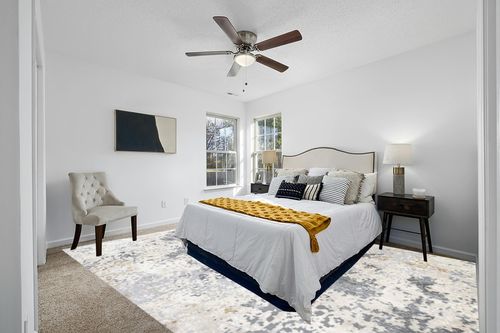 nuLOOM Chastin Abstract Area Rug, 10' x 14', Beige in White and Yellow Modern Bedroom