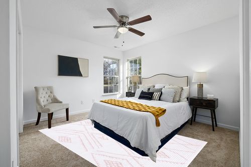 Safavieh Augustine Collection Area Rug - 6'4" x 9'6", Ivory & Pink, Moroccan Boho Fringe Design, Non-Shedding & Easy Care, Ideal for High Traffic Areas in Living Room, Bedroom (AGT835U) in White and Yellow Modern Bedroom