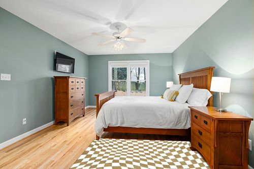 Beige and White Buffalo Plaid Checkered Area Rug for Living Room 4x6 Funky 70s Game Room Throw Rugs Wavy Checkered Rug Premium Shag Dining Room Carpet Big Dorm Apartment Mat in Teal and Orange Wood Bedroom