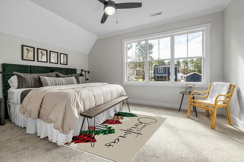 Merry Christmas Area Rug 5 x 8, Washable Bedroom Rug Non-Slip Kitchen Rugs Non Shedding Floor Cover Mat Runner Rug for Living Room Dining Room Outdoor Carpet Christmas Tree Brown Texture in Grey Traditional Bedroom with King Bed