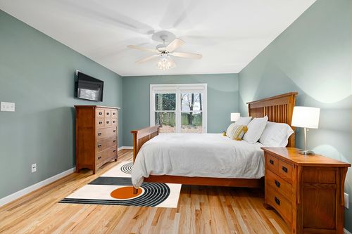 Mid-Century Modern Minimalist Circles and Lines Pattern Soft Wool Area Rug 6x9 Washable Boho Carpet for Living Room Bedroom No-Slip Thick Dining Room Rug Indoor Floorcover Mat in Teal and Orange Wood Bedroom