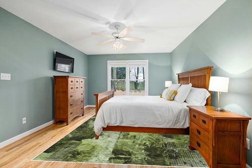 Addison Rugs Chantille ACN560 Green 9' x 12 Indoor Outdoor Area Rug, Stain Resistant, Machine Washable, Non Shedding, Bedroom, Living Room, Dining Room, Kitchen Rug in Teal and Orange Wood Bedroom