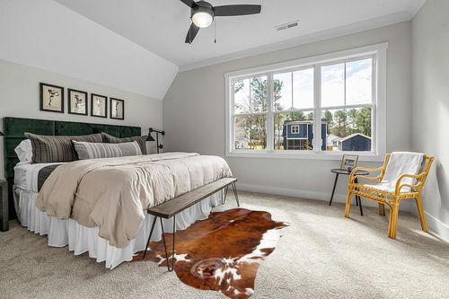 Sunshine Cowhides Genuine Brindle Tricolor Cowhide Rug - Luxurious Cow Rug for Bedroom, Living Room, and Home Decor Enthusiasts - Masterpiece of Style and Functionality - XL 6x7-8ft (180x220cm) in Grey Traditional Bedroom with King Bed