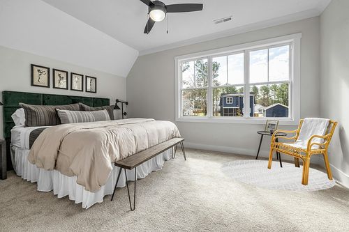 Artistic Weavers Chester Boho Moroccan Area Rug,6' Round,Grey in Grey Traditional Bedroom with King Bed