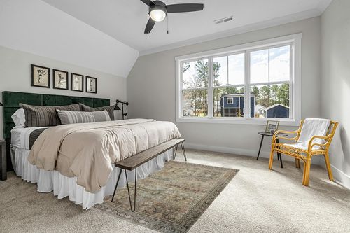 Loloi II Layla Collection LAY-03 Traditional Olive/Charcoal 5'-0" x 7'-6" Area Rug in Grey Traditional Bedroom with King Bed