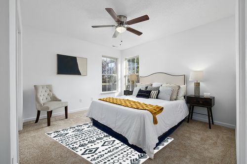 Lahome Farmhouse Moroccan Area Rug, Washable Soft 5x7 Stain Resistant Bedroom Kids Playroom Non Shedding Rugs, Rustic Tribal Lightweight Dining Room Office Floor Carpet Home Decor in White and Yellow Modern Bedroom