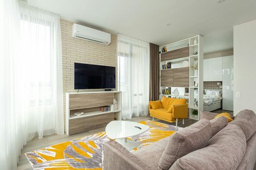 Unique Loom Blossom Collection Area Rug - Montego (7' 10" x 10' Rectangle, Yellow/ Ivory) in Light Modern Living Room with TV