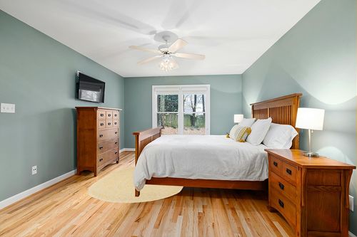 Super Area Rugs Farmhouse Braided Rug Cotton Kitchen Reversible Carpet, Yellow & White, 5' x 7' Oval in Teal and Orange Wood Bedroom