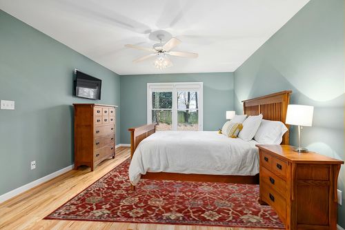 Loloi Giada 9'-0" x 12'-0" Area Rug in Red/Multi - Traditional Accent Rug, Modern Color Rug for Living Room, Bedroom, Entryway & Hallway, No Shed High Traffic Home Décor in Teal and Orange Wood Bedroom