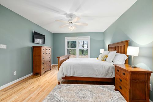 befbee 4x6 Rugs for Living Room Bedroom,Non-Slip Washable Rug,Stain Resistant Lightweight Area Rugs for Dining Room,Ultra-Thin Indoor Floor Carpet (Pink/Gray, 4'x6') in Teal and Orange Wood Bedroom