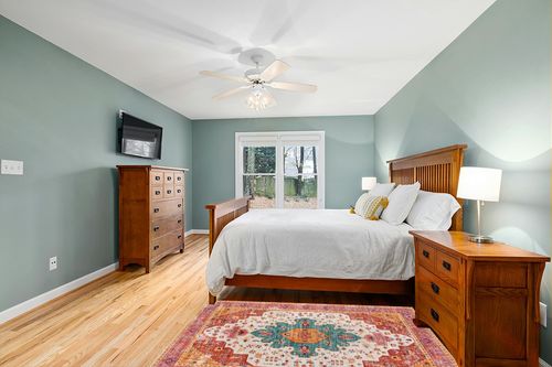 Moynesa Ultra-Thin Washable Area Rug - 4x6 Pink Rugs for Bedroom Girls Vintage Rug for Living Room, Non Slip Non Shedding Low Pile Indoor Throw Carpet for Nursery Office Entryway Kitchen Foyer in Teal and Orange Wood Bedroom