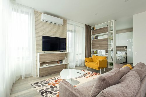 SAFAVIEH Soho Collection 5' x 8' Beige / Orange SOH338B Handmade Premium Wool & Viscose Area Rug in Light Modern Living Room with TV