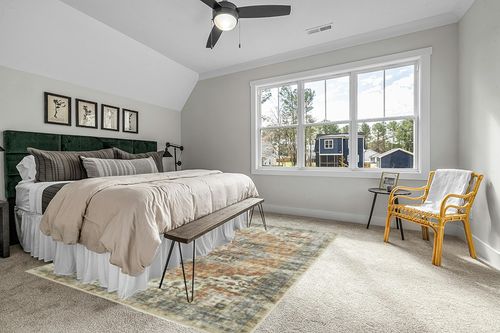 ROYHOME Area Rug 8x10 Non-Slip Vintage Low Pile Rugs Washable Rug Indoor Floor Cover Print Distressed Carpet Non-Shedding Oriental Area Rug for Living Room Bedroom, 8’x10’, Brown in Grey Traditional Bedroom with King Bed