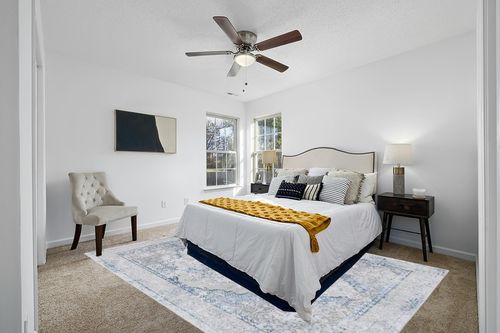 LUXE WEAVERS Oriental Medallion Living Room Area Rug 8x10 Blue and Cream, Bohemian Vintage Floral Pattern, Non-Shedding Easy Care Floor Carpet in White and Yellow Modern Bedroom