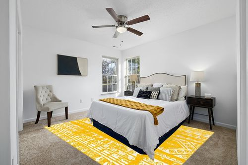 Unique Loom Lennon Collection Area Rug - Zal (7' 10" x 10' Rectangle, Yellow/ Ivory) in White and Yellow Modern Bedroom