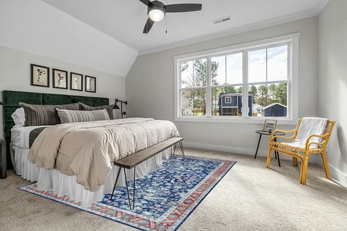 FairOnly Washable Rug 8x10 for Living Room Farmhouse Vintage Boho Persian Floral Area Rug for Bedroom Dinning Room Office Non-Shedding Indoor Rug Home Decor, Blue in Grey Traditional Bedroom with King Bed