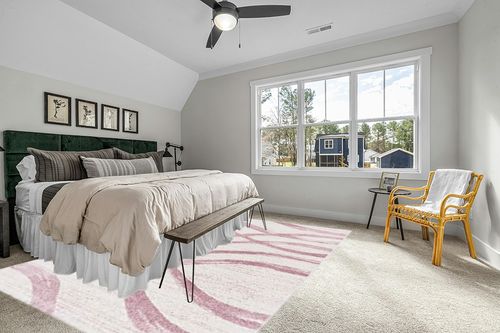 SAFAVIEH Adirondack Collection Area Rug - 9' x 12', Cream & Purple, Modern Wave Distressed Design, Non-Shedding & Easy Care, Ideal for High Traffic Areas in Living Room, Bedroom (ADR125L) in Grey Traditional Bedroom with King Bed