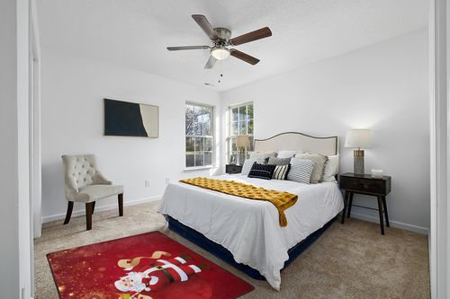 ALAZA Christmas Santa Claus with Gift Red Firework Area Rug for Living Room Bedroom 6'x4' in White and Yellow Modern Bedroom